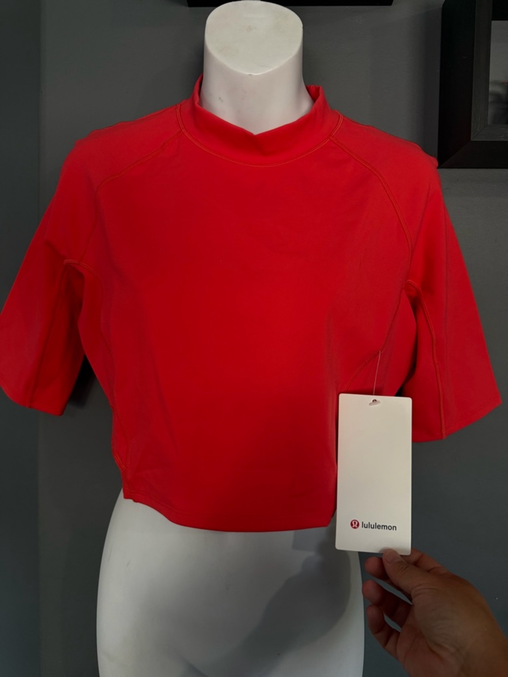 lululemon athletica Everlux and Mesh Cropped SS Top color Pink punch